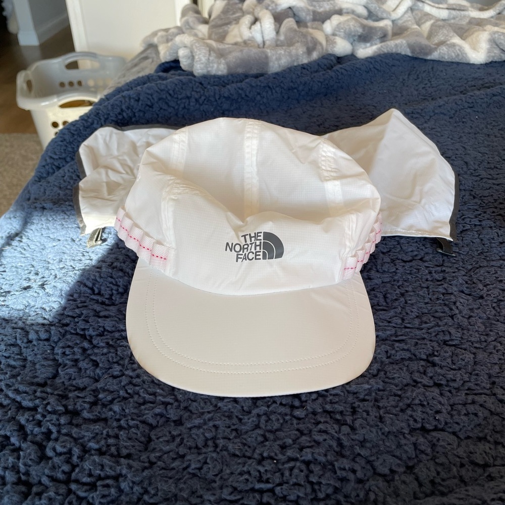 North face sun hat